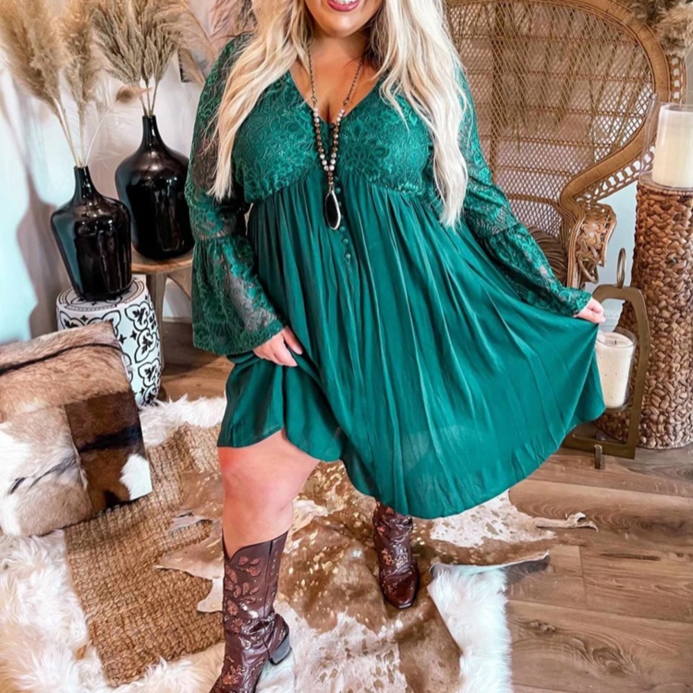 Gorgeous emerald dress